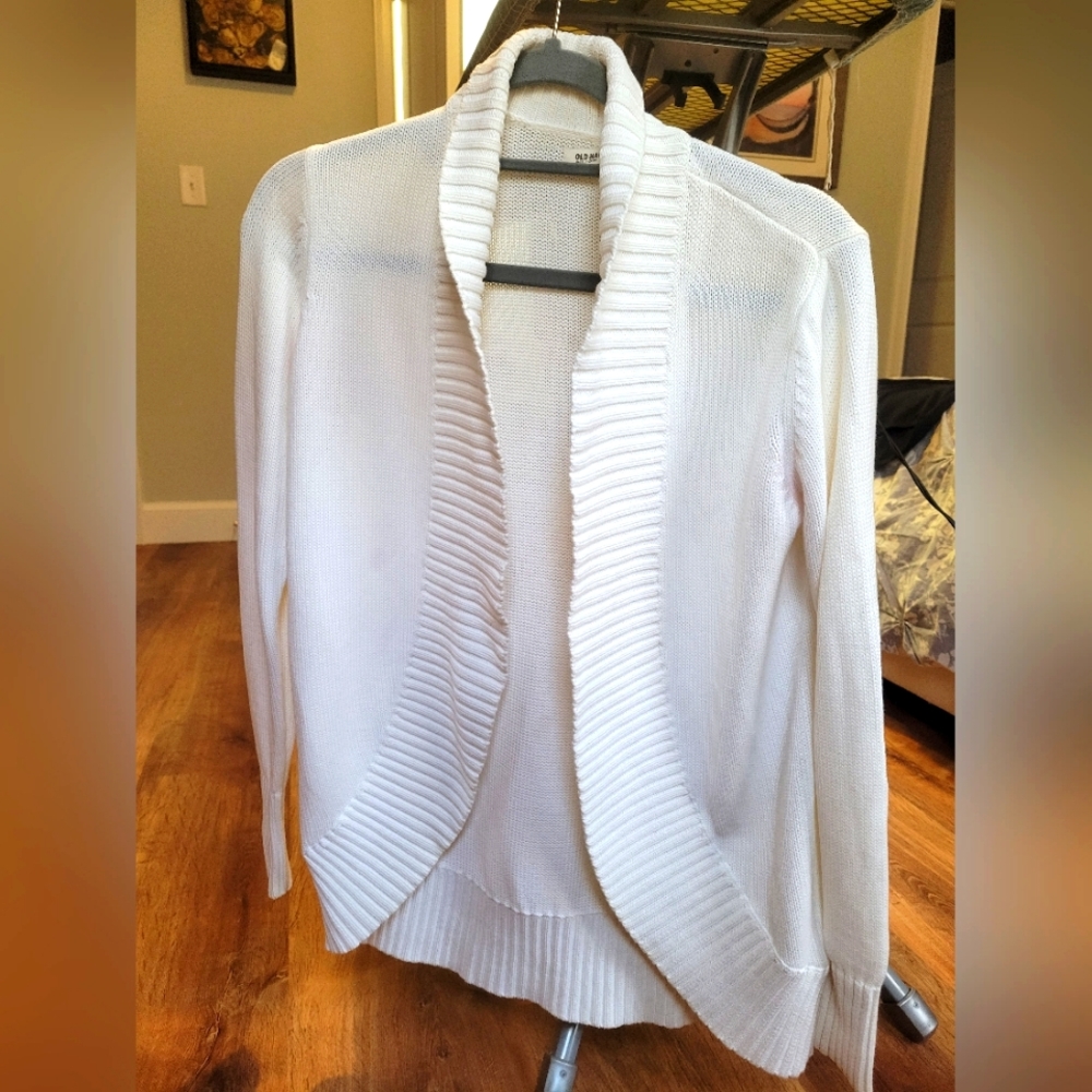 S White Long Cardigan Sweater